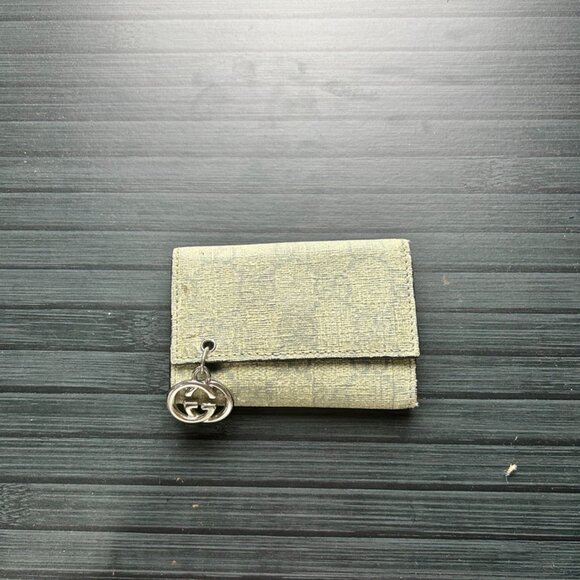 Gucci GG Supreme Key Case W9.5cm H7cm  Authentic|Used - Picture 1 of 5